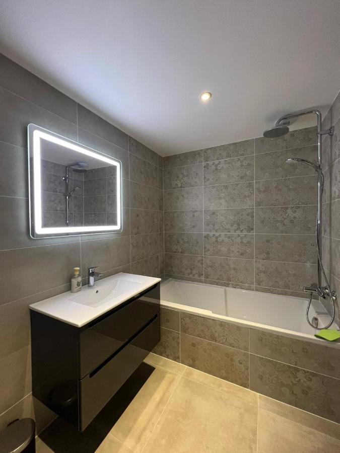 Magnifique 3 Pieces Vue Mer - Eze Apartment Luaran gambar